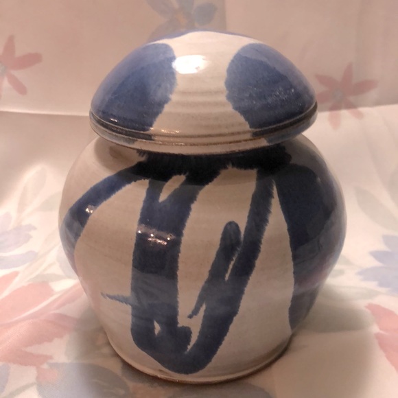 Other - Vintage Studio Art Pottery Hand Thrown Ginger Jar w/Lid Signed 6.25”x5.5”
